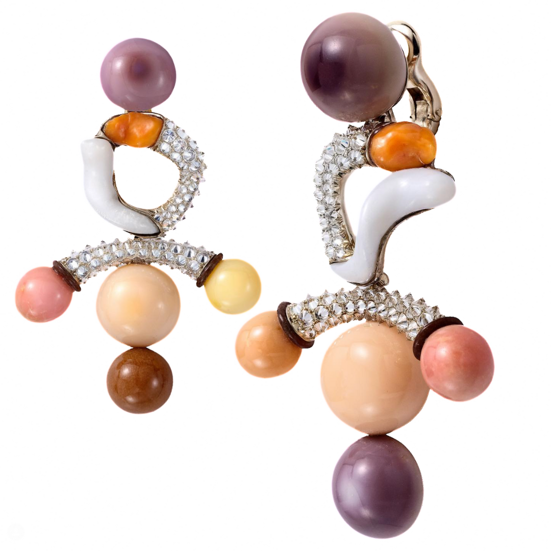 Nicholas Varney. Pearl Earrings