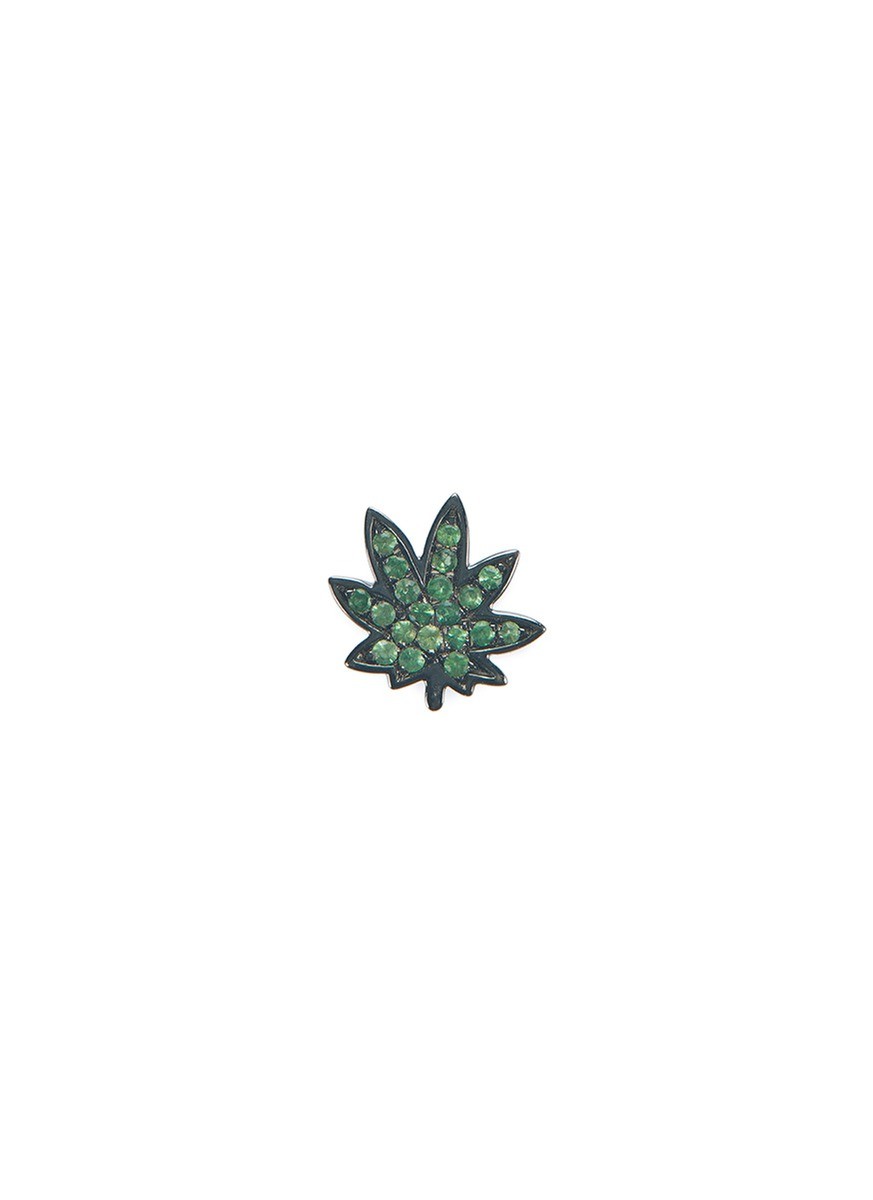 Marijuana motifs in high jewelry